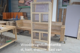 Bookcase zaandijk